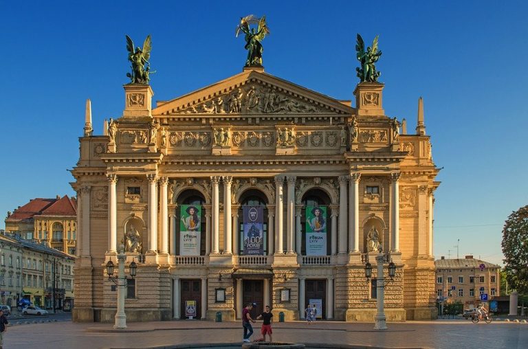 Оперний театр Львова