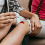 Для чого потрібно проконсультуватися з травматологом-ортопедом? догляд за раною